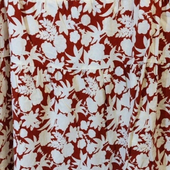 NWT Women's High-Rise Tiered MIDI a-Line Skirt - Universal Thread - 4X - Picture 3 of 7